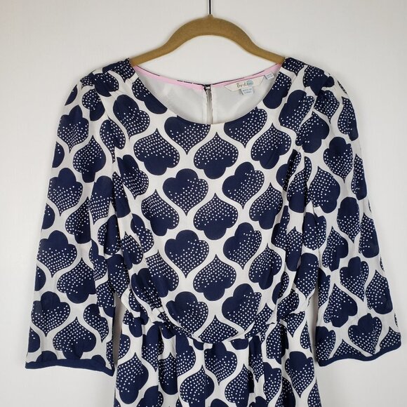 Boden Knee Length Blouson Dress Blue White Spade 3/4 Sleeve Petite Size 4P - Picture 4 of 9